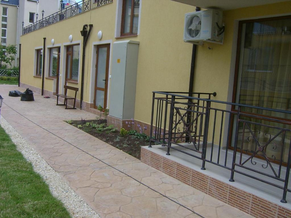 Siana 3 Suits Apartamento Pomorie Exterior foto